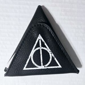 NEW Universal Studios Wizarding World of Harry Potter Deathly Hallows Coin Purse